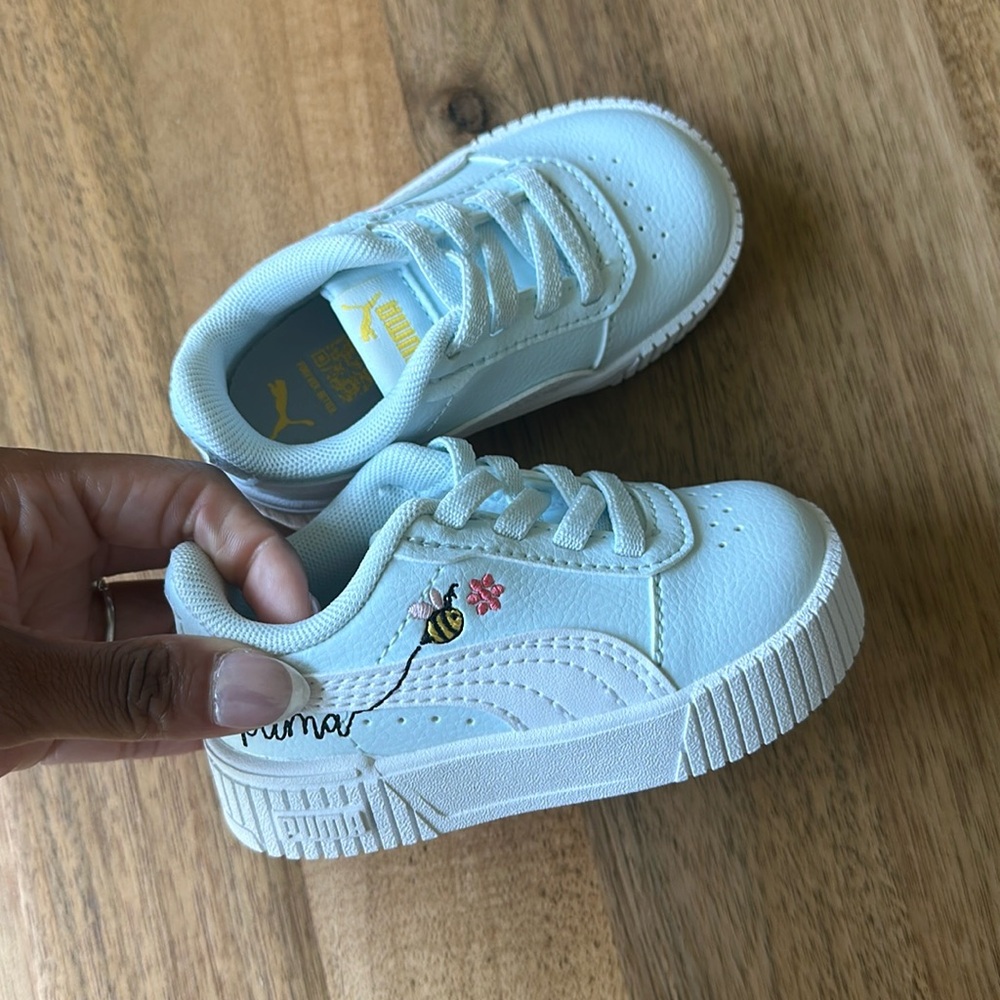 Baby girl pumas